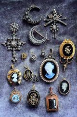 18K & Silver Victorian Diamond Collet Set Flower Pendant