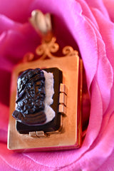 18K French Victorian Onyx Double Face Cameo Locket