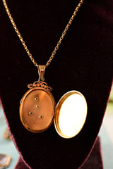18K French Victorian Diamond & Onyx Ornate Flower Locket