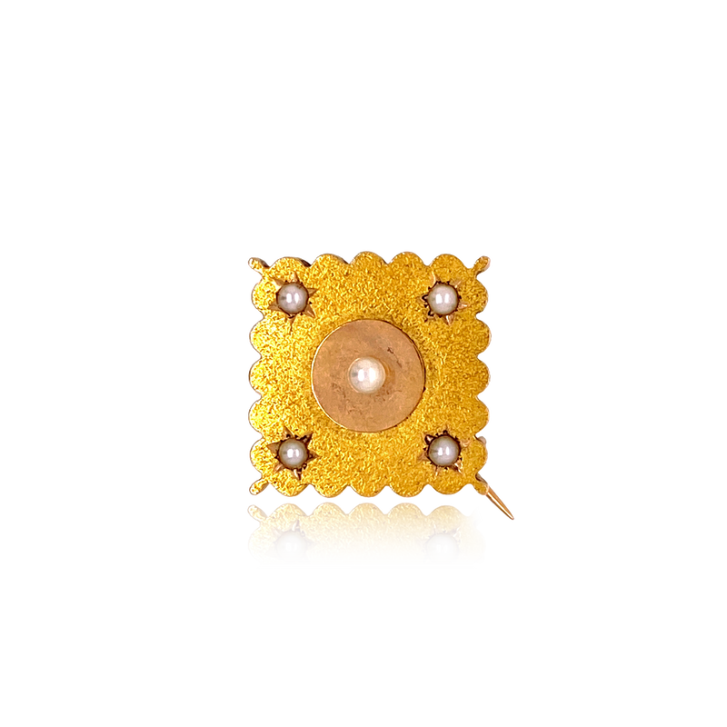 18K French Pearl Butter Biscuit Brooch
